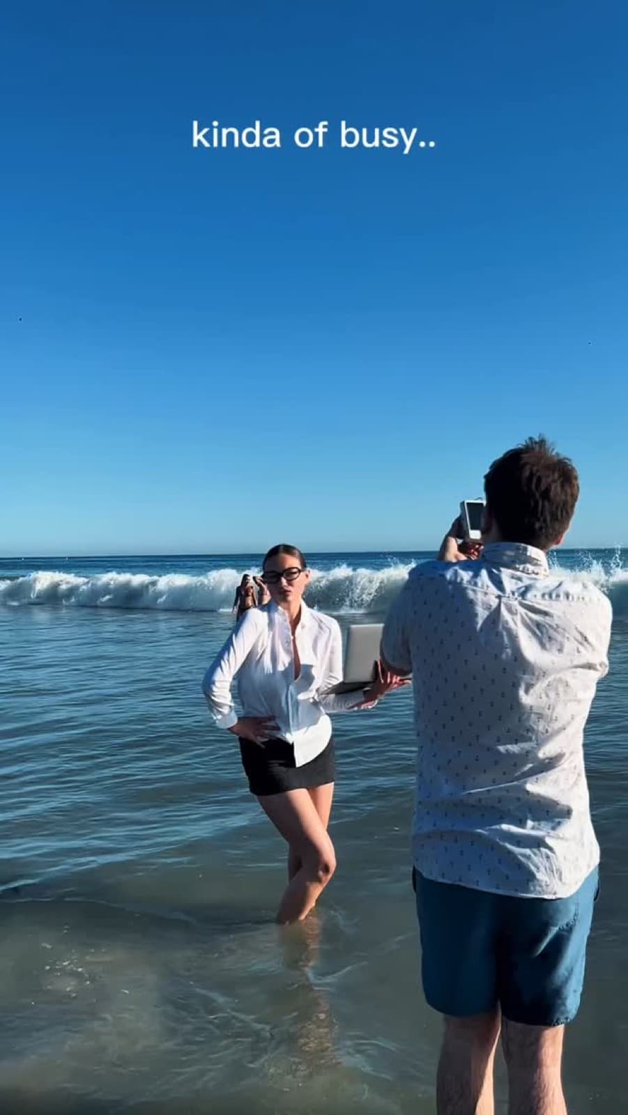 Alyssa Lowry on the beach · 01